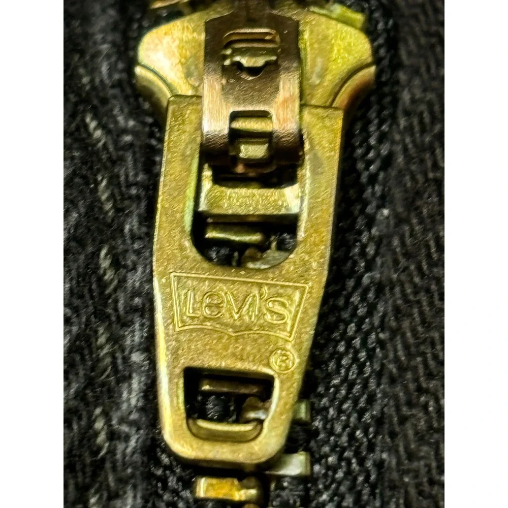 Levis dare electrify